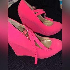 Pink wedges size 7 1/2